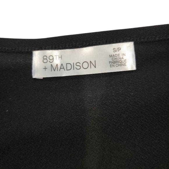 89th + Madison Black Polyester Shirt With Rhinestone Trim On Cap Sleeves  Small - Picture 8 of 8